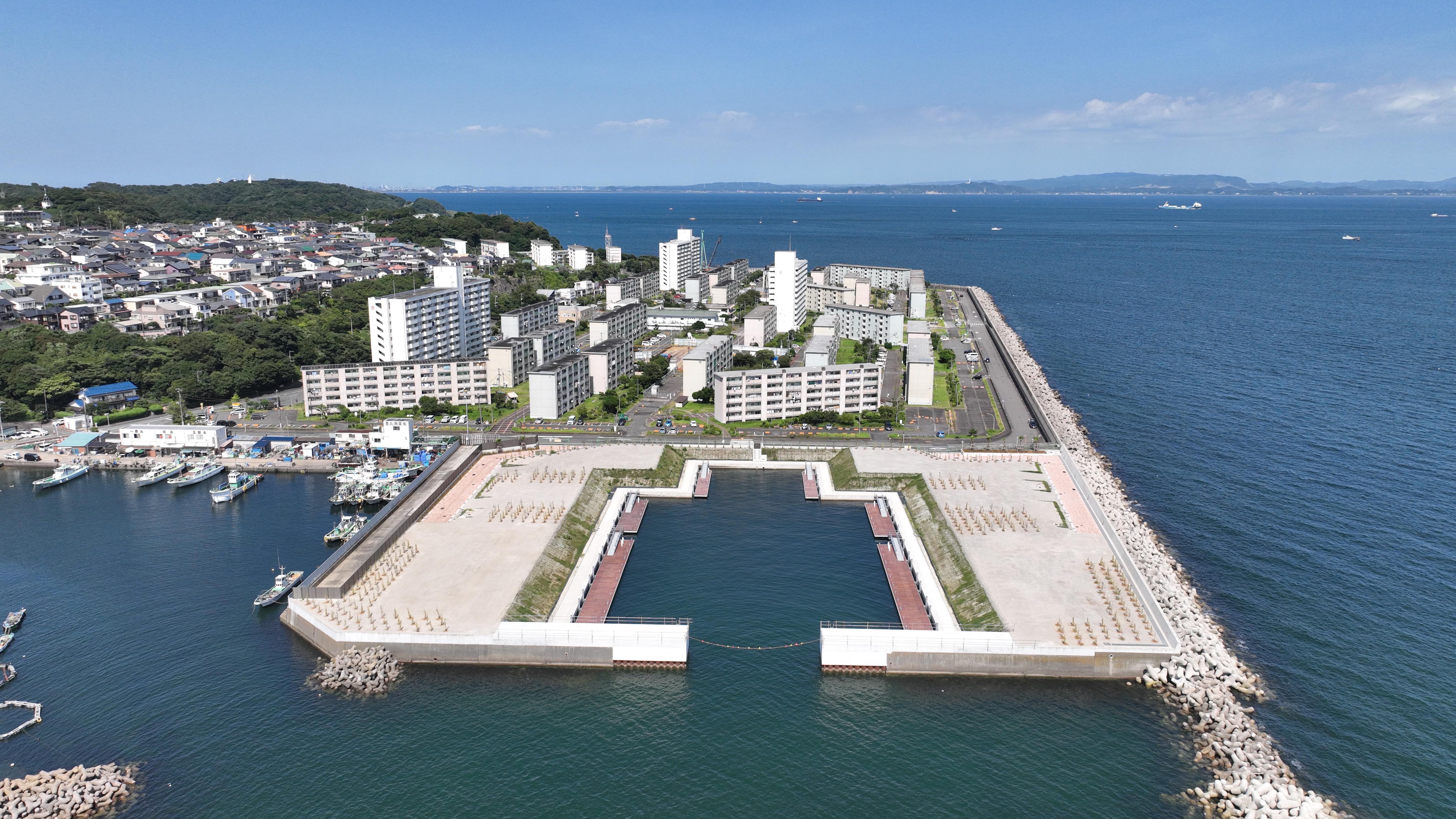 240808 浦賀鴨居竣工